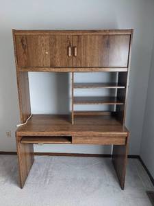 lot 519 image: Office desk wstorage & power strip 49 W x 24 D x 73 H