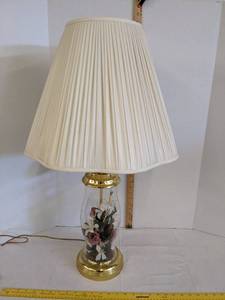 lot 526 image: Table lamp wfaux flower inside
