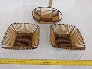lot 559 image: Wood stick fruit bowls