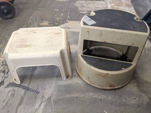 lot 615 image: (2) Stepping stools