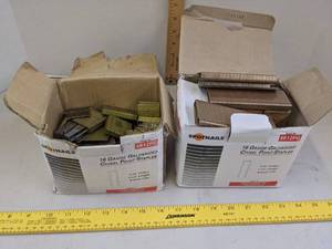 lot 659 image: (2) Open box 16 gauge galvanized chisel point staples