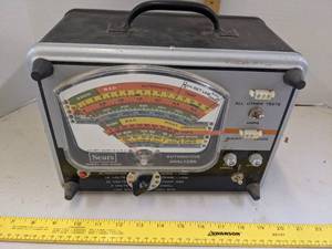 lot 682 image: Sears automotive analyzer