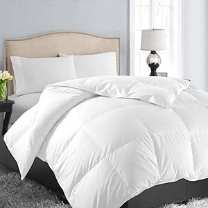 lot 7515 image: EASELAND All Season Queen Size Soft Quilted Down Alternative Comforter Reversible Duvet Insert with Corner Tabs,Winter Summer Warm Fluffy,White,88x88 inches