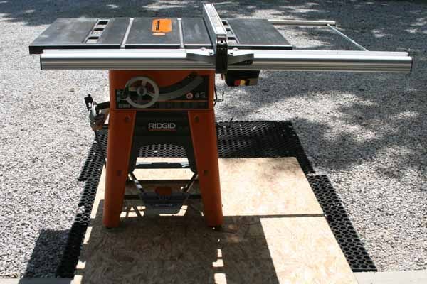 lot 5438 image: Rigid 10 Professional Table Saw - Great shape and works great.