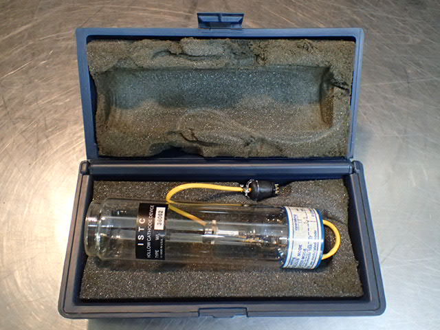 lot 172 image: ISTC Hollow Cathode Lamp WL-36062