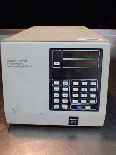 lot 192 image: Waters 490 Programmable Multiwavelength Detector