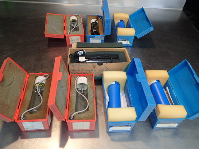 lot 204 image: Lot of Misc (8) Tubes Lamps