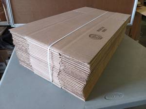 lot 8256 image: Lot of 25 Singlewall Boxes - 19 38 W x 8 14 D x 6 H