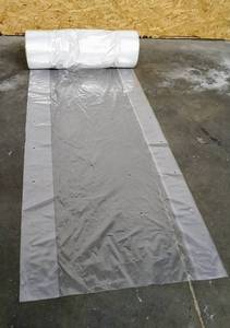 lot 8341 image: 1 Roll  35 W x 12 X 66 Long - Heavy Duty, Clear, Vented Poly Bags Roll - 200 on a Roll