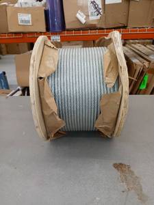 lot 4013 image: Dayton Galvanized Steel Cable 500ft Size 14