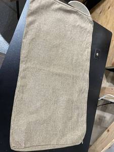 lot 2589 image: Seat cover cushion