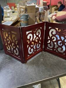 lot 1967 image: Mini 3-Panel Decor Room Divider
