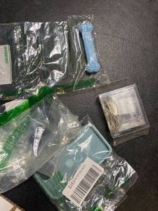 lot 2006 image: Box of Random Items