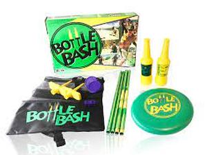lot 1988 image: Bottle Bash Standard Outdoor Game Set