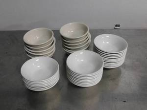 lot 10177 image: Assortment of 38 Bowls