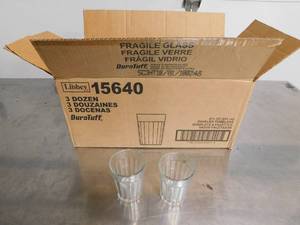 lot 10184 image: NEW Libbey 8.5 Ounce Paneled Tumblers
