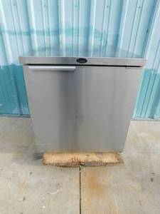 lot 10128 image: Randell 1 Door Under Counter Cooler