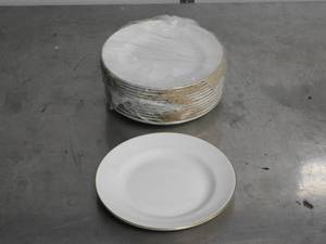 lot 10159D image: Set of 36 Steelite White Plates wGold Trim