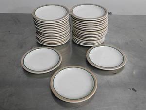 lot 10168C image: Set of 36 Syracuse Plates