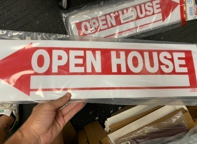 lot 101 image: 6 Brand New Open House Real Estate Signs