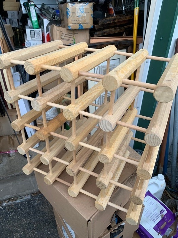 lot 104 image: Counter Top Wooden Wine Rack