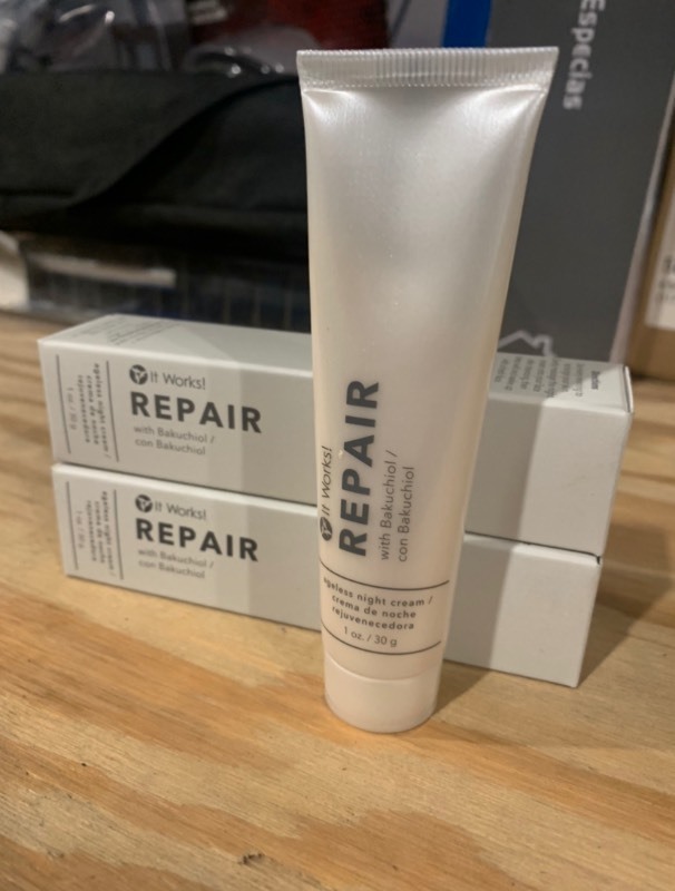 lot 113 image: 2 New Bottles of It Works Repair Ageless Night Cream