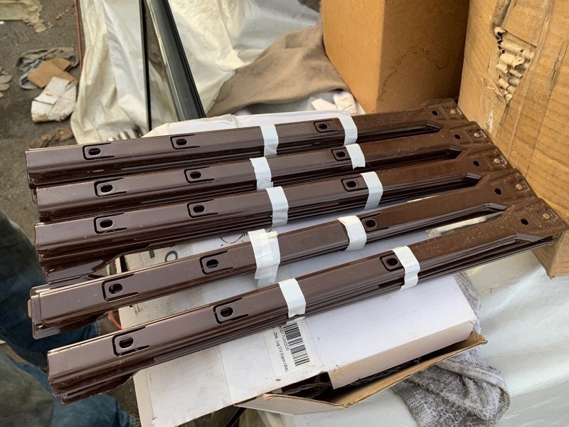 lot 191 image: 5 Sets of Cabinet Drawer Slides