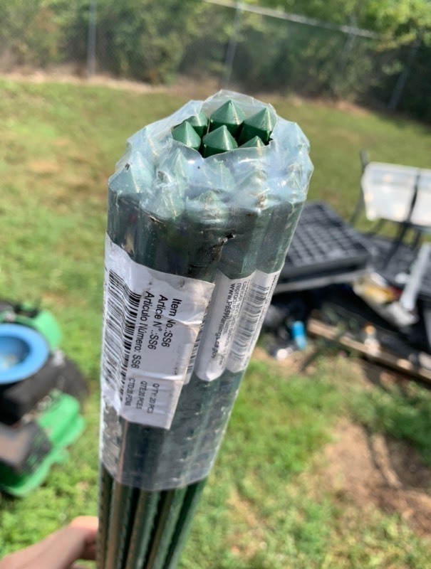 lot 21 image: Pack of 20 All Weather 6ft Plant Stakes