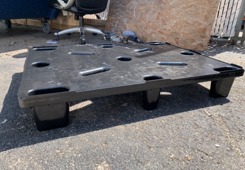 lot 239 image: 1 Heavy Duty Storage Pallet LAST ONE