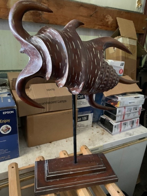 lot 28 image: Unique Wooden Decorative Piece (2)
