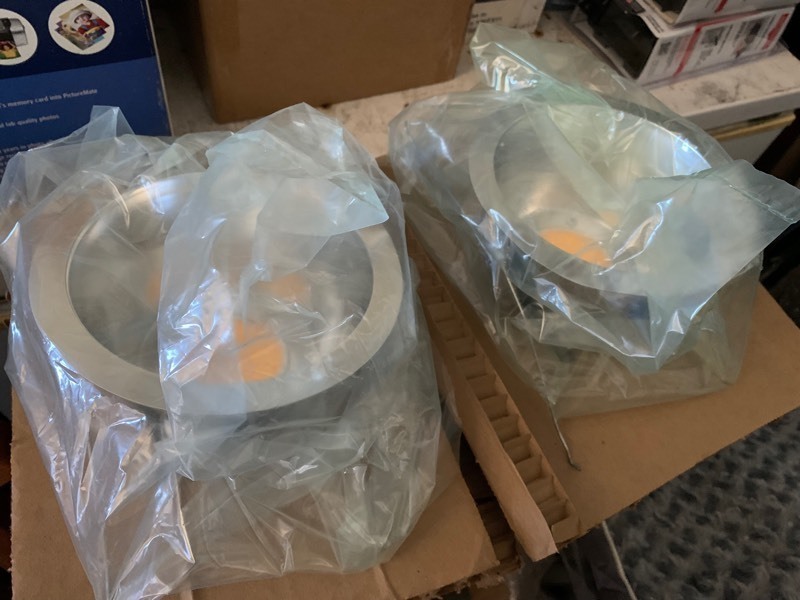 lot 233 image: 2 New In Ceiling LED Fixtures