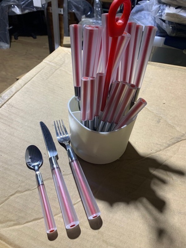lot 338 image: Silverware Set w Organized Mobile Holder