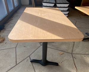 lot 9002 image: Commercial Restaurant Table