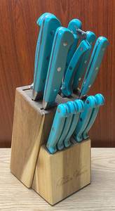 lot 9021 image: Butchers Block Knife Set - The Pioneer Woman
