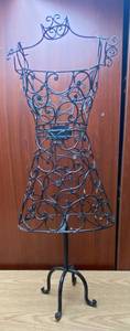 lot 9023 image: Black Dress Form on Stand