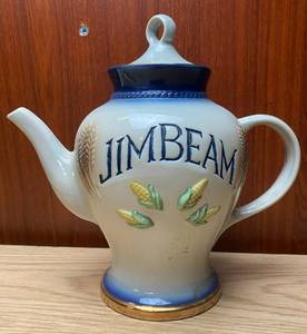lot 9032 image: JIM BEAN Pitcher with Lid - James B. Beam Distilling Co. - REGAL CHINA CORP.