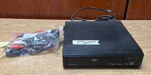 lot 9048 image: Magnavox DVD Player - works w cables