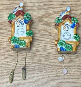 lot 9055 image: Pair of Iowa State Fair Souvenirs Porcelain Cuckoo Clocks - Des Moines 1940 - HTF