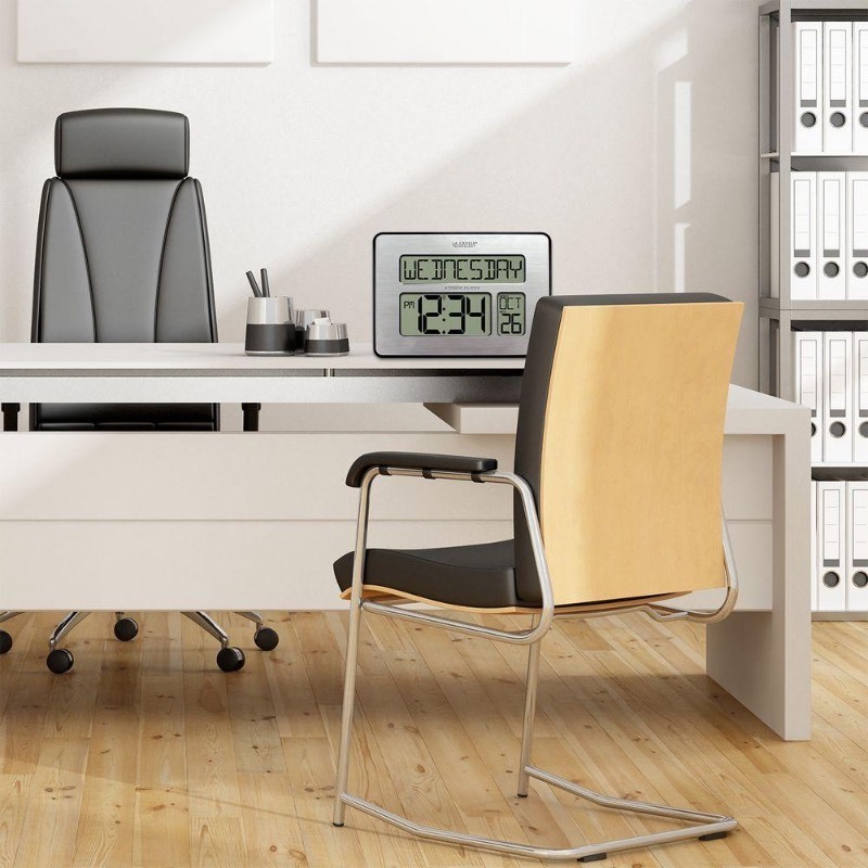 lot 2179 image: La Crosse - Technology Atomic Full Calendar Digital Clock with Extra Large Digits - Retail $40.00