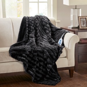lot 1575 image: Beautyrest Oversized Plush Electric Faux-Fur Throw, 50 x 70 Bedding Retail $72.99