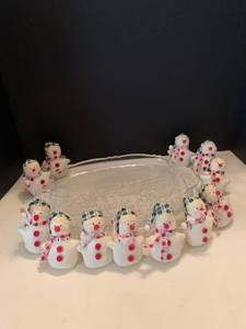 lot 1010 image: Glass Christmas platter with snowman napkin rings