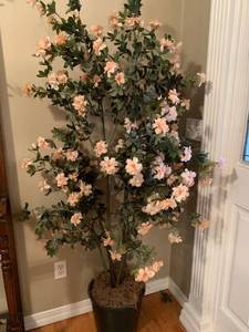 lot 1062 image: 6 foot artificial flowering tree