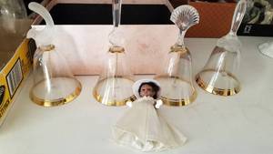 lot 1150 image: 4 crystal bells and small doll