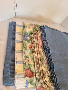 lot 1217 image: Placemats