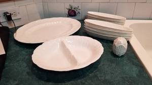 lot 1321 image: Coalport Country Ware china platter, divided dish, corn holder plates and pepper shaker