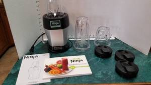 lot 1333 image: Nutri Ninja Professional BL455
