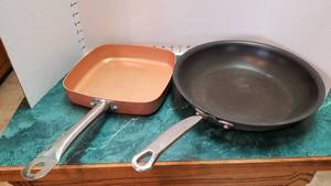 lot 1345 image: KitchenAid skillet and Copper Chef skillet