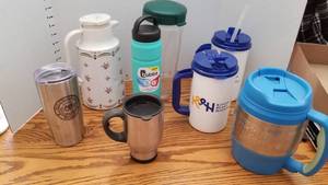 lot 1423 image: 2 Bubba insulated mugs, insulated coffee pot and other drinking cups