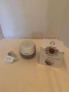 lot 1619 image: Doterra petal diffuser