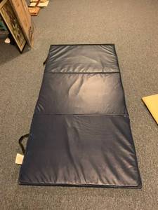 lot 2012 image: Exercise mat